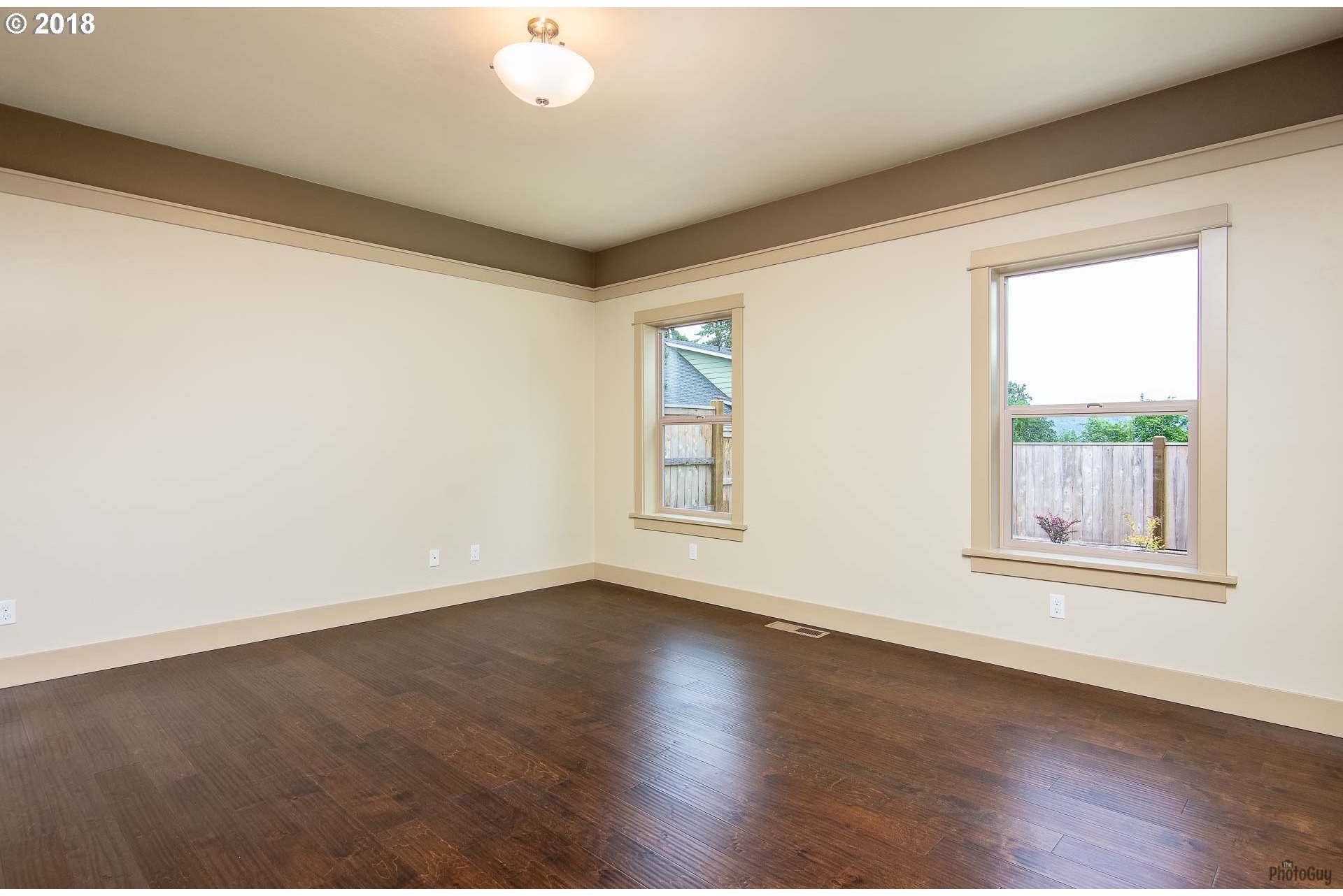 949 South 58th Street Springfield, OR 97478 - Photo 18 of 28