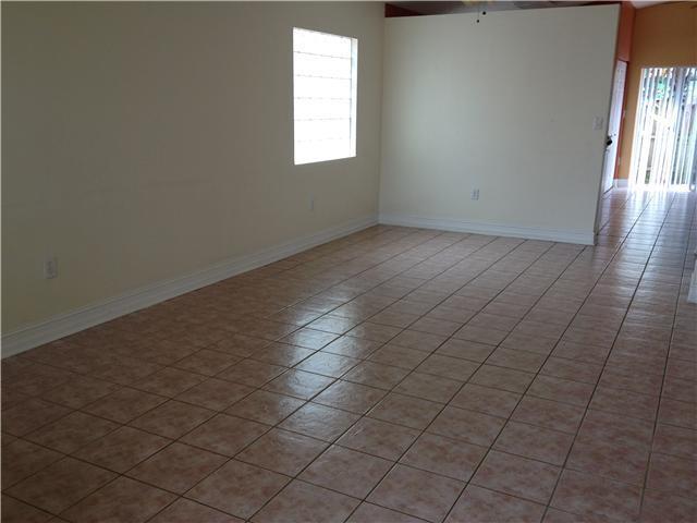 14996 Southwest 142nd Street Miami, FL 33196 - Photo 9 of 18