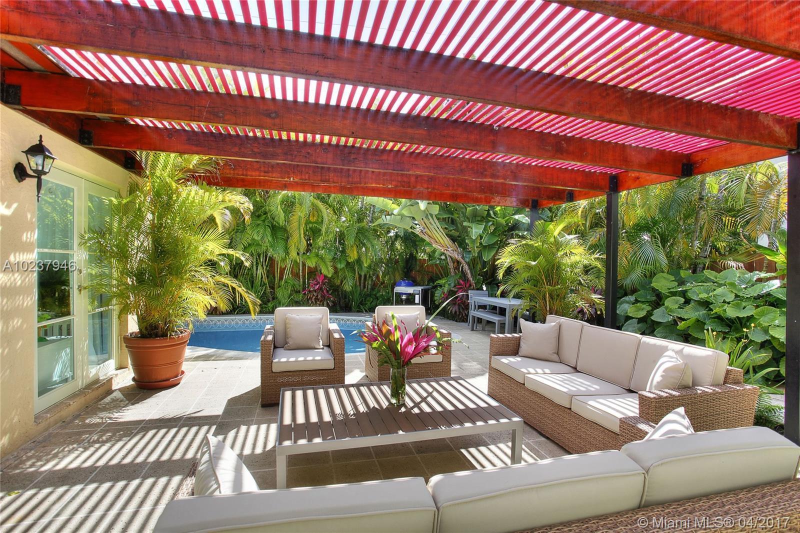 335 Woodcrest Road Key Biscayne, FL 33149 - Photo 22 of 28