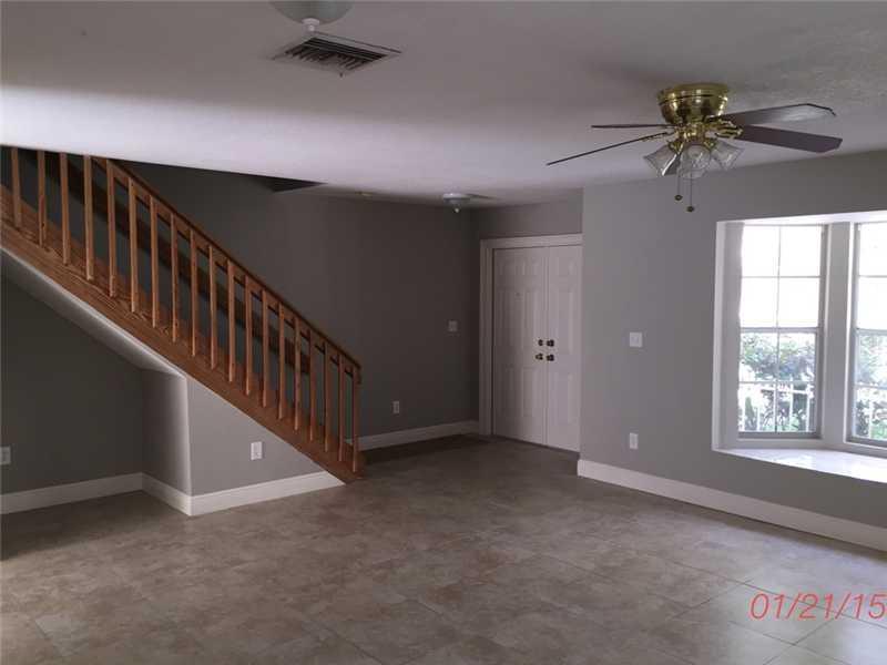 11039 Southwest 152nd Court Miami, FL 33196 - Photo 2 of 8