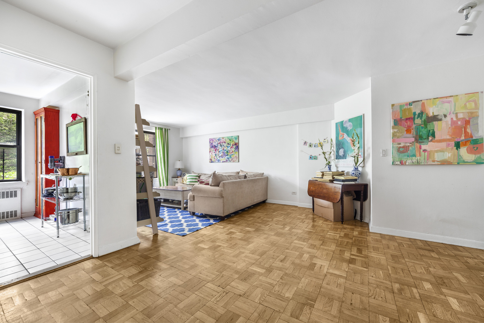 157 East 18th Street, Unit 1J Manhattan, NY 10003 - Photo 2 of 5