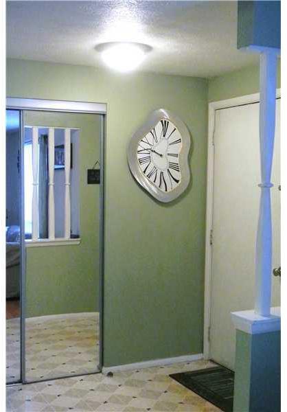 2037 Clearfork Road Bridgeville, PA 15017 - Photo 22 of 25 Gallery Image 22