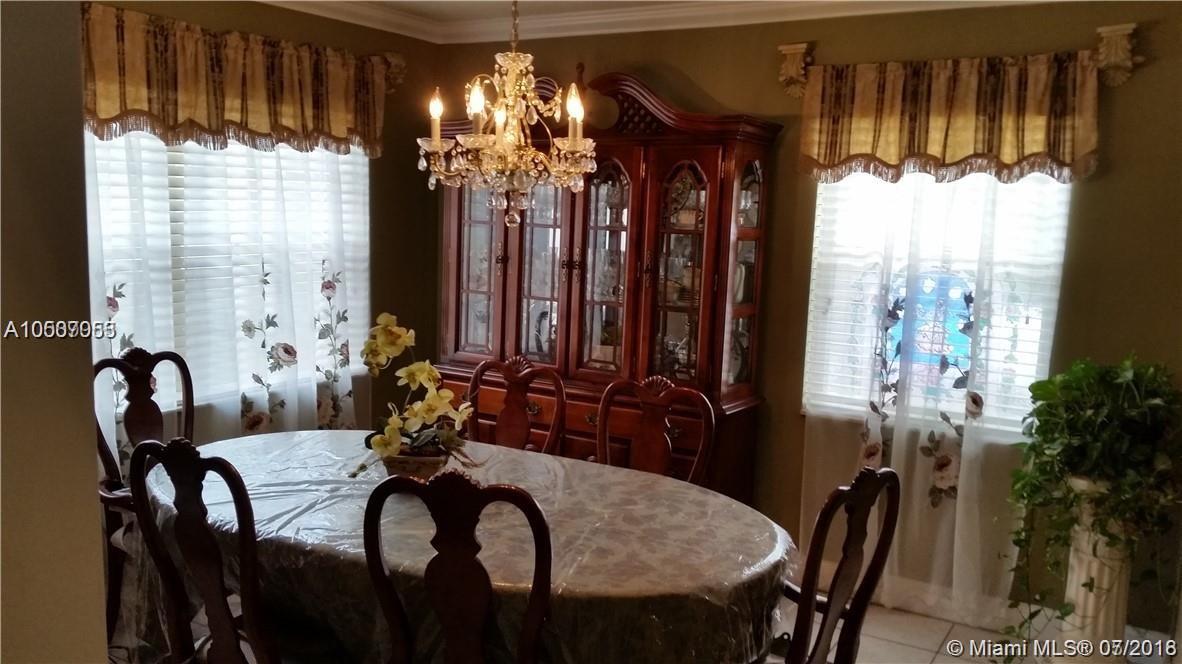 16012 Southwest 79th Terrace Miami, FL 33193 - Photo 6 of 9