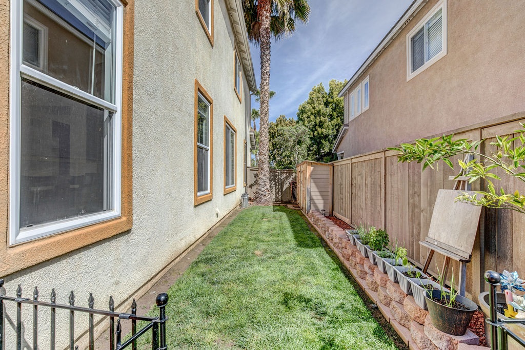 1870 Sheep Ranch Loop Chula Vista, CA 91913 - Photo 24 of 25