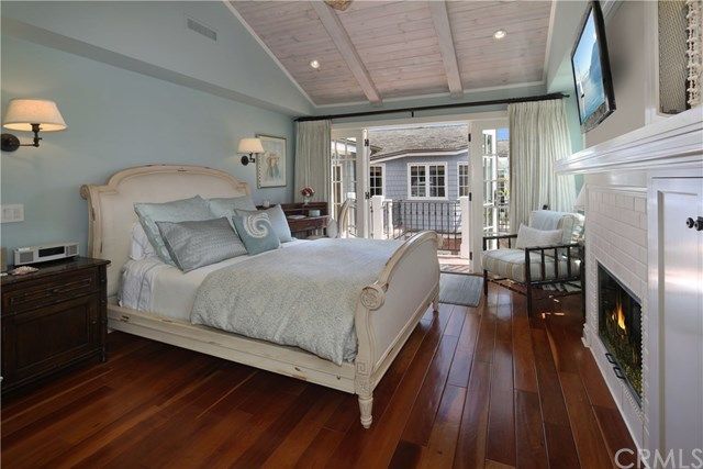 $2,500,000 | 218 Apolena Avenue, Newport Beach, CA 92662