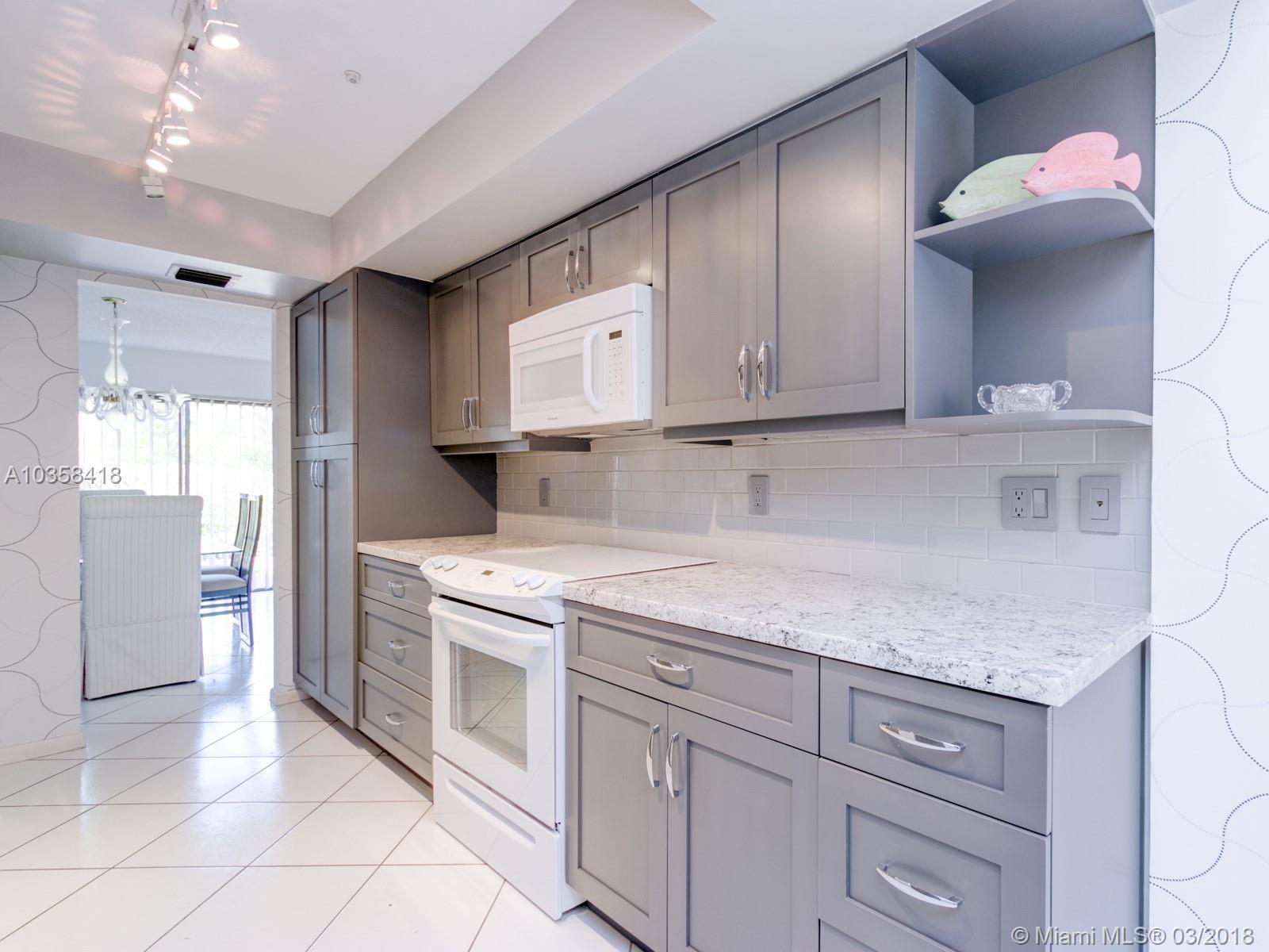 305 St Andrews Road, Unit 1967 Hollywood, FL 33021 - Photo 7 of 39 Gallery Image 7