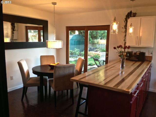 1763 Northeast Rosa Parks Way Portland, OR 97211 - Photo 10 of 13 Gallery Image 10