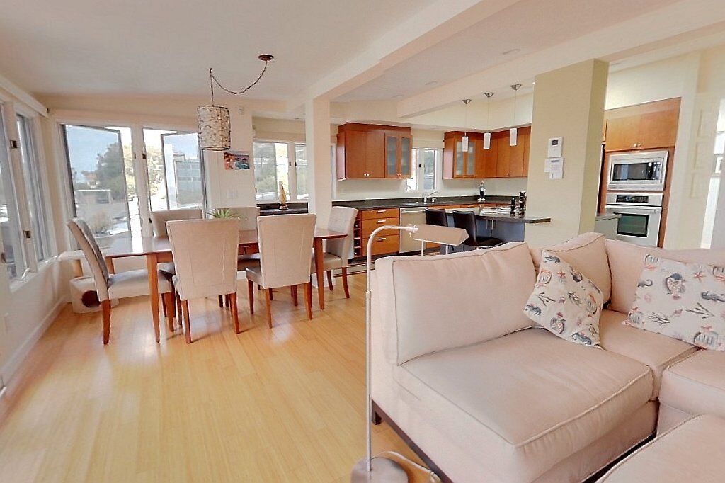8585 El Paseo Grande La Jolla, CA 92037 - Photo 9 of 25
