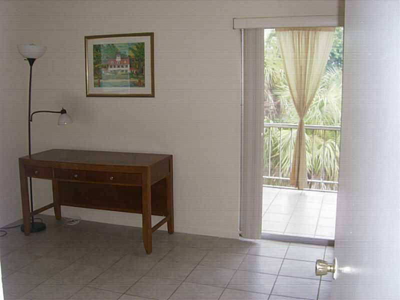632 Northwest 13th Street, Unit 380 Boca Raton, FL 33486 - Photo 7 of 7