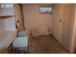 821 Olson Road Longview, WA 98632 - Photo 16 of 20 Gallery Image 16