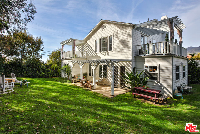 28930 Hampton Place Malibu, CA 90265 - Photo 13 of 34