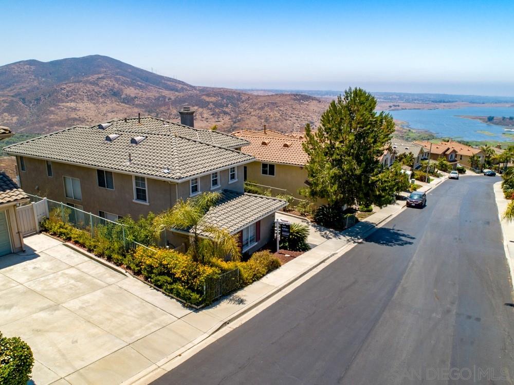 2081 Pointe Parkway Spring Valley, CA 91978 - Photo 2 of 25 Gallery Image 2