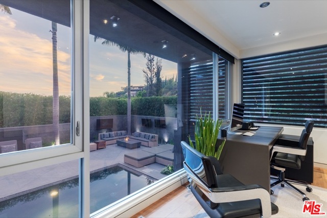 1514 Rising Glen Road Los Angeles, CA 90069 - Photo 13 of 20