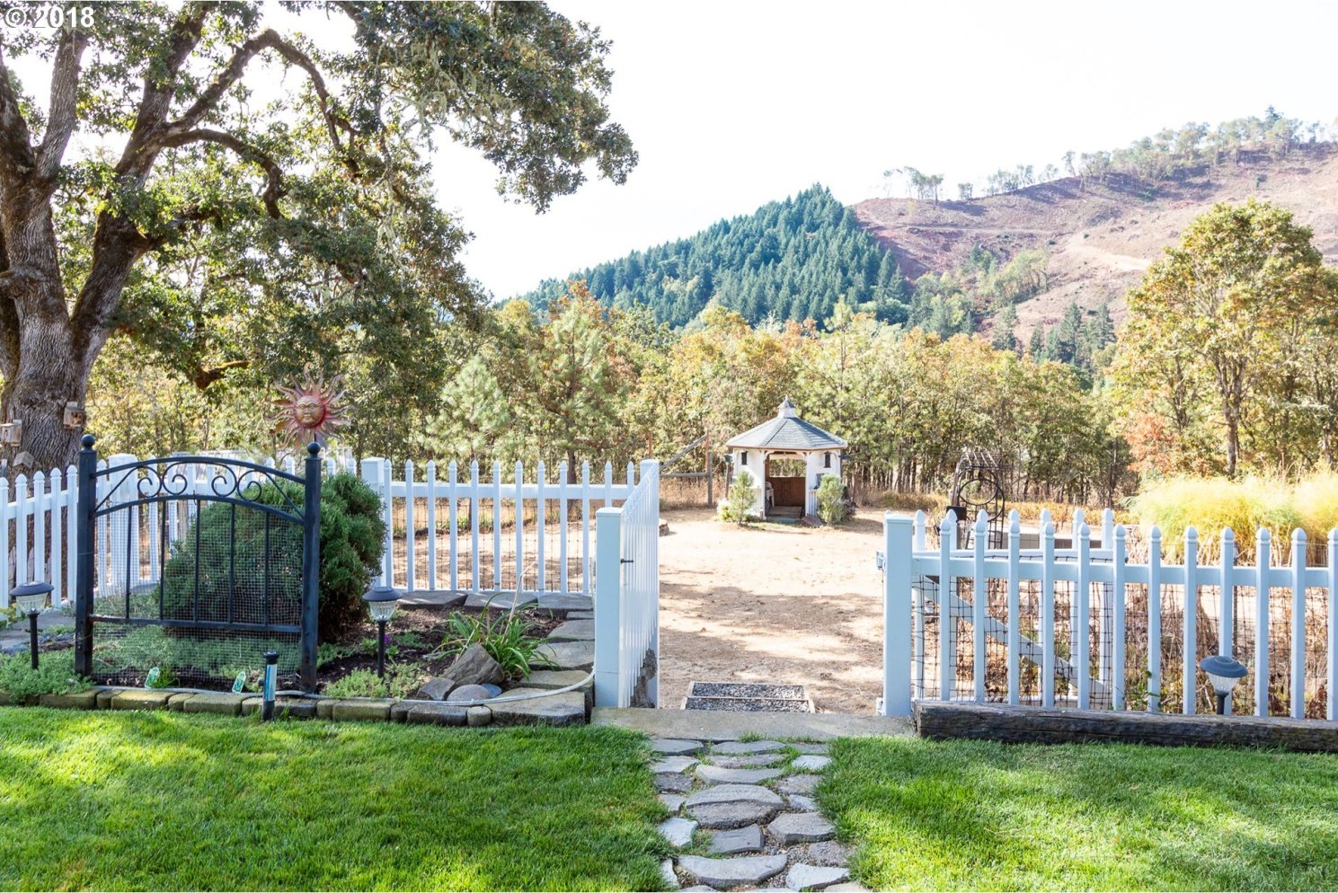 1537 Cole Road Oakland, OR 97462 - Photo 15 of 32 Gallery Image 15