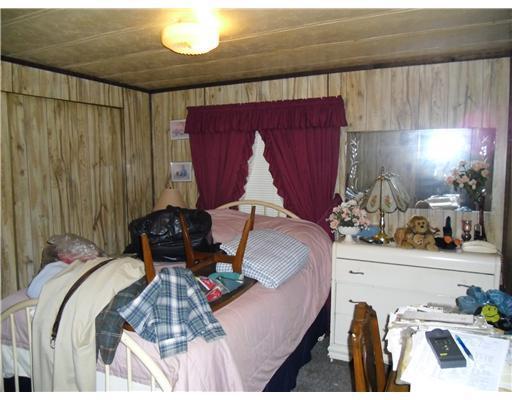 143 Silver Slipper Road Hookstown, PA 15050 - Photo 9 of 14 Gallery Image 9