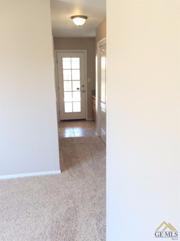 4211 Amherst Forest Road Bakersfield, CA 93313 - Photo 22 of 32 Gallery Image 22