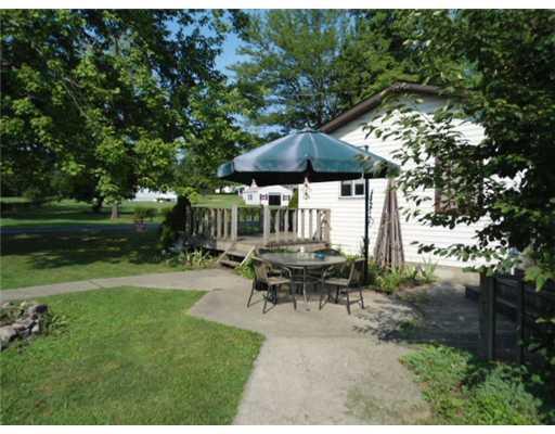 546 Foxwood Road Big Beaver, PA 16157 - Photo 2 of 13 Gallery Image 2