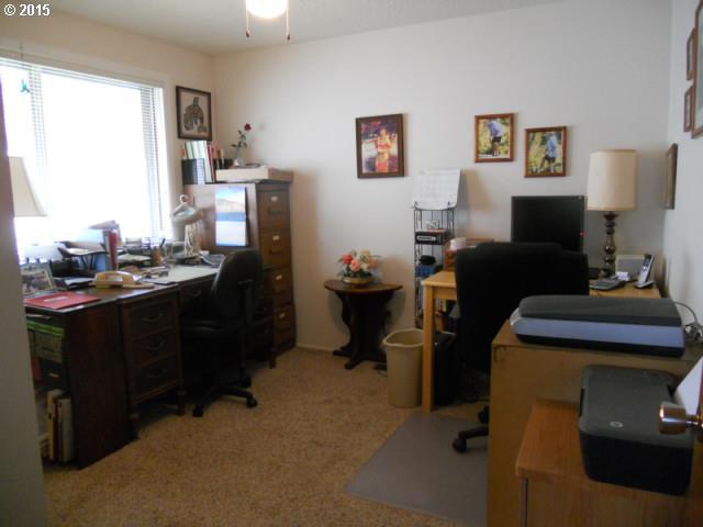 1099 Princeton Road Woodburn, OR 97071 - Photo 11 of 15 Gallery Image 11