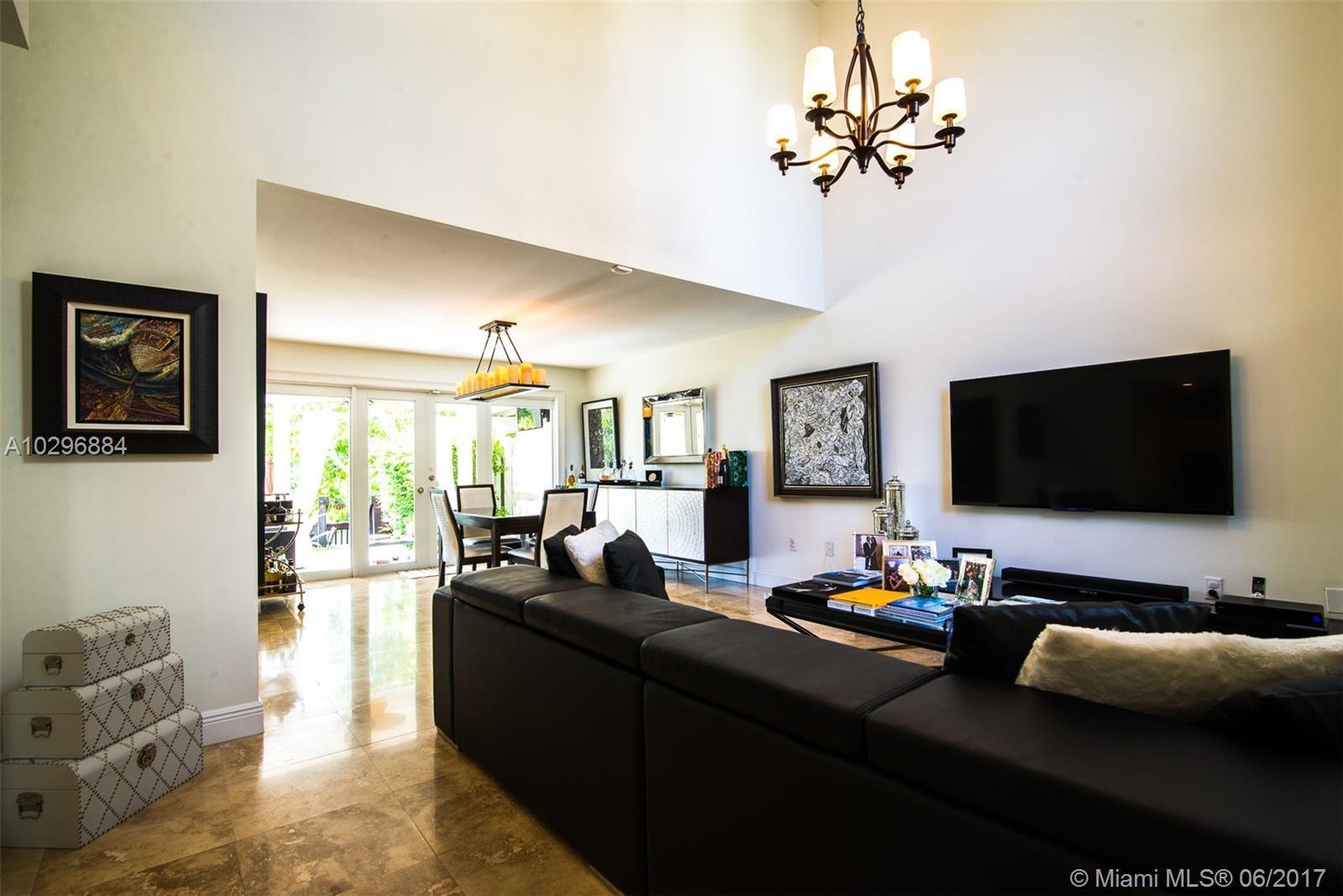 5571 Southwest 70th Place South Miami, FL 33155 - Photo 3 of 35