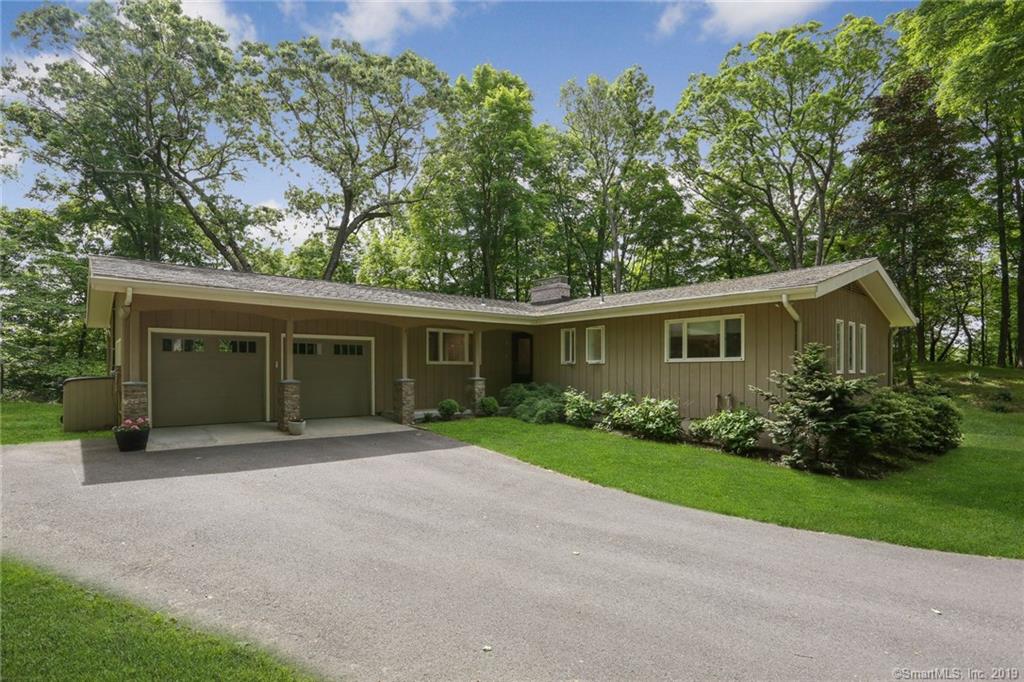21 Ketcham Road, Ridgefield, CT 06877 Compass