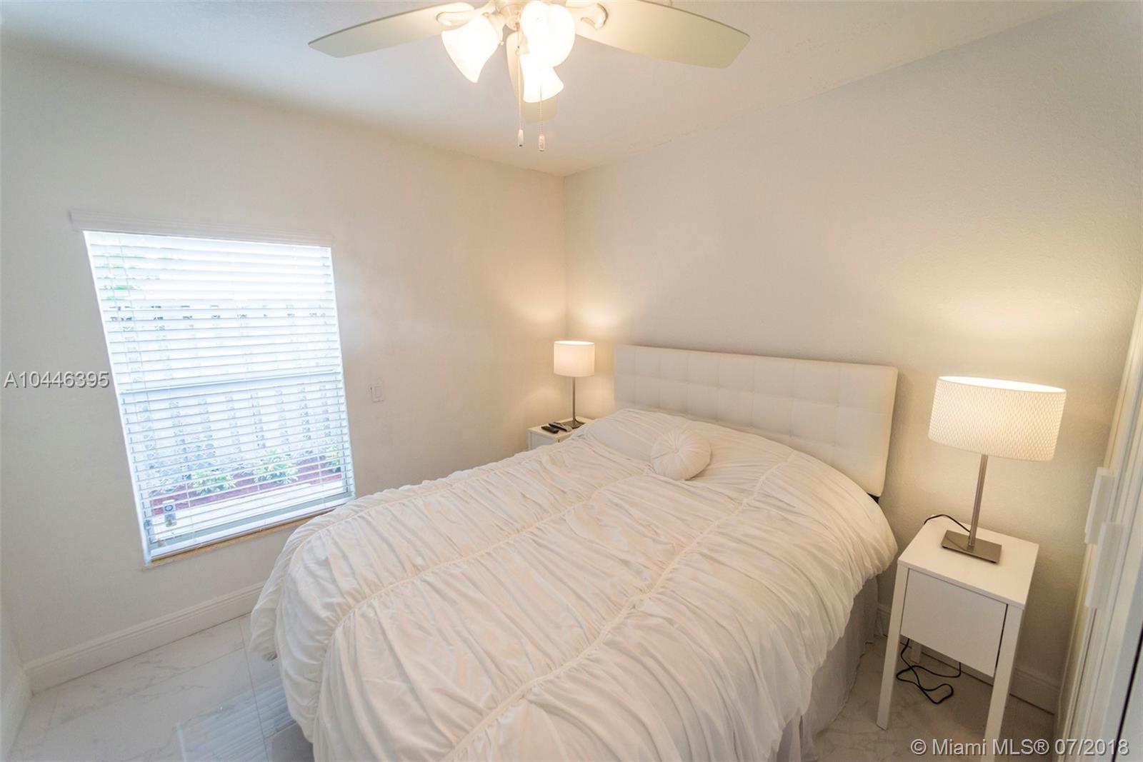 210 Southeast 4th Street Dania Beach, FL 33004 - Photo 24 of 41