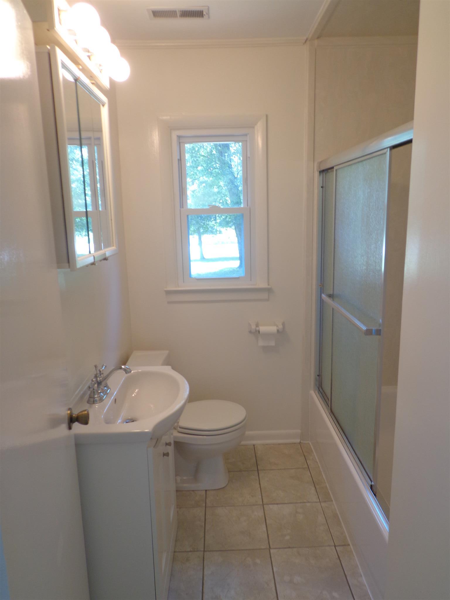 4454 Harpeth School Road Franklin, TN 37064 - Photo 27 of 37 View of 2nd Bathroom