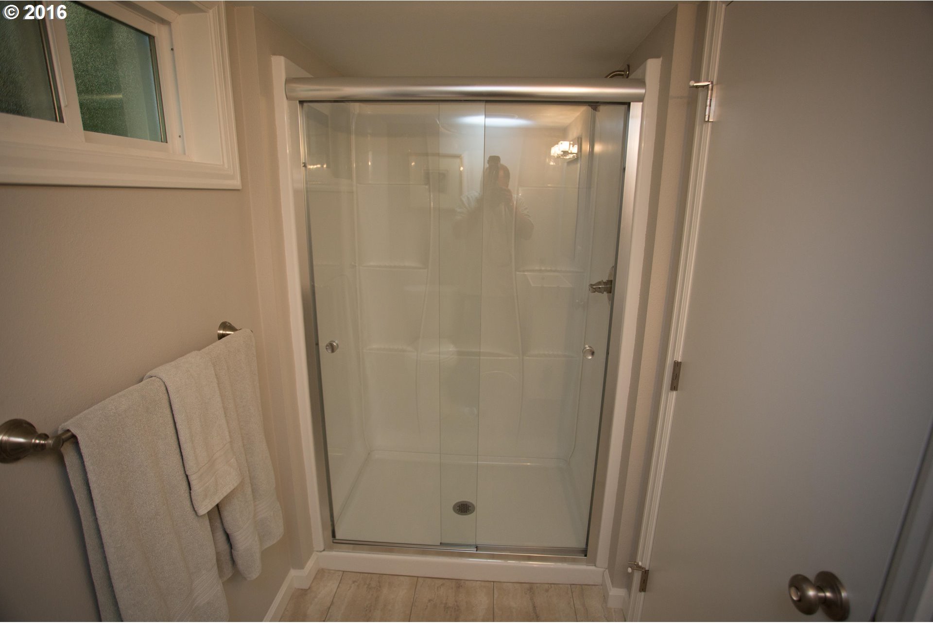 10220 Southwest Lancaster Road Portland, OR 97219 - Photo 20 of 28 Gallery Image 20
