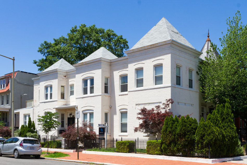 E ST FLATS 1124 E St NE, Washington, DC 20002 - Photo 2 of 2