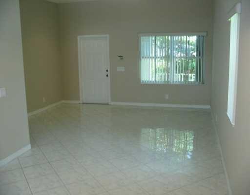 649 Willow Bend Road Weston, FL 33327 - Photo 6 of 6