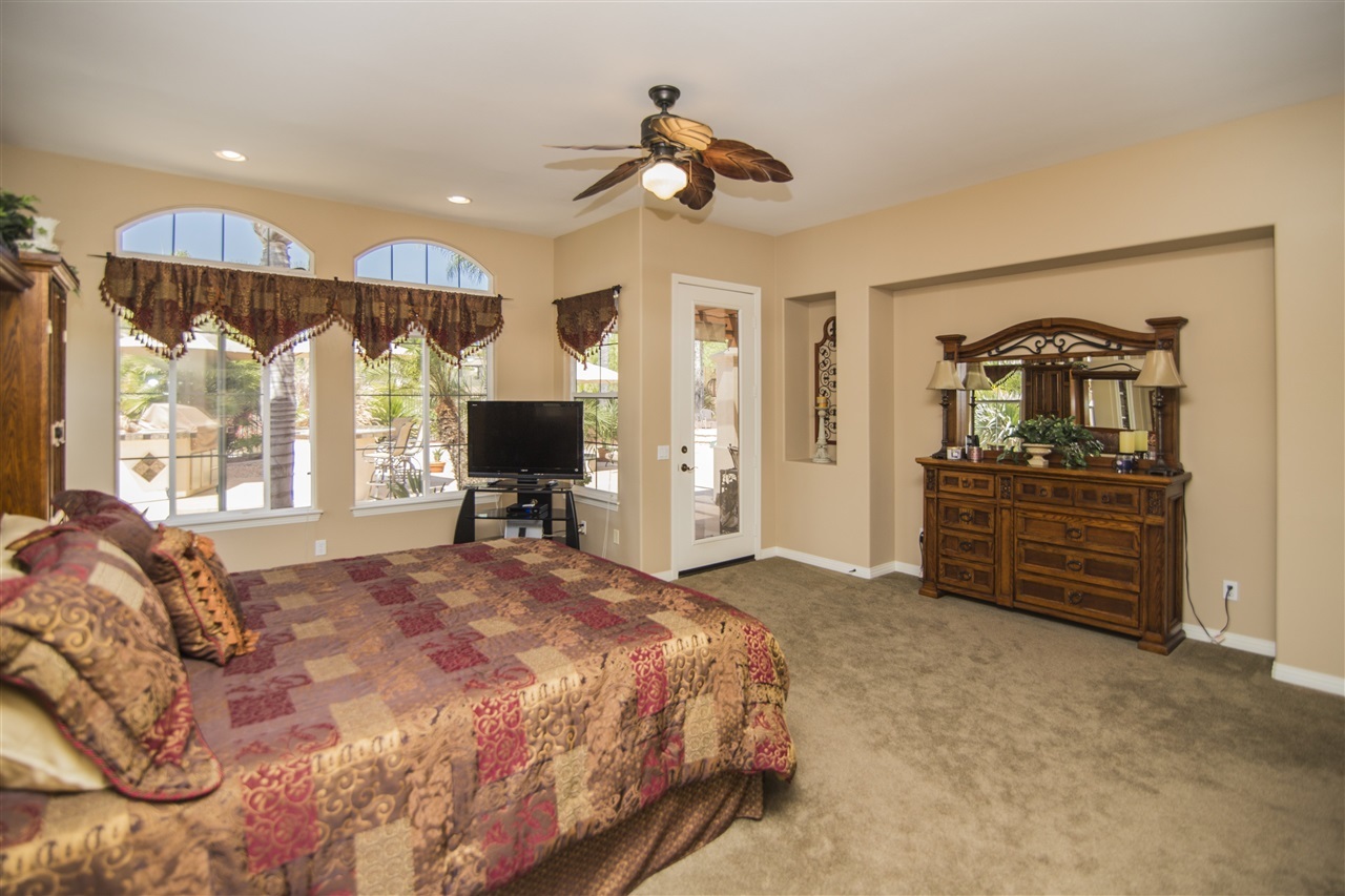 13660 Ash Hollow Crossing Road Poway, CA 92064 - Photo 15 of 25