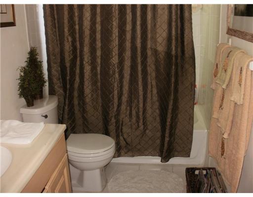 Palmetto Estates Miami, FL 33157 - Photo 9 of 12