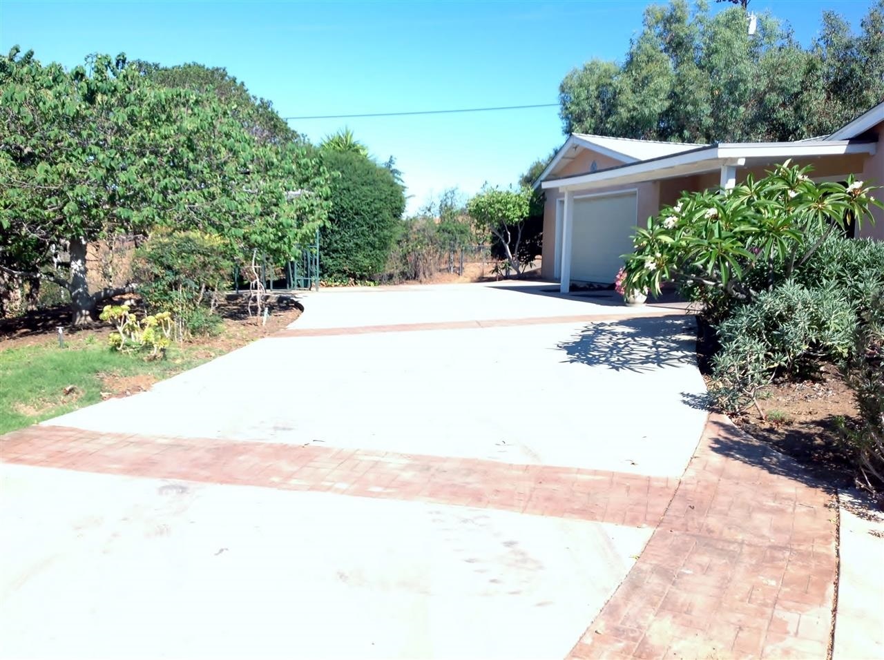 31765 Rocking Horse Road Escondido, CA 92026 - Photo 5 of 25