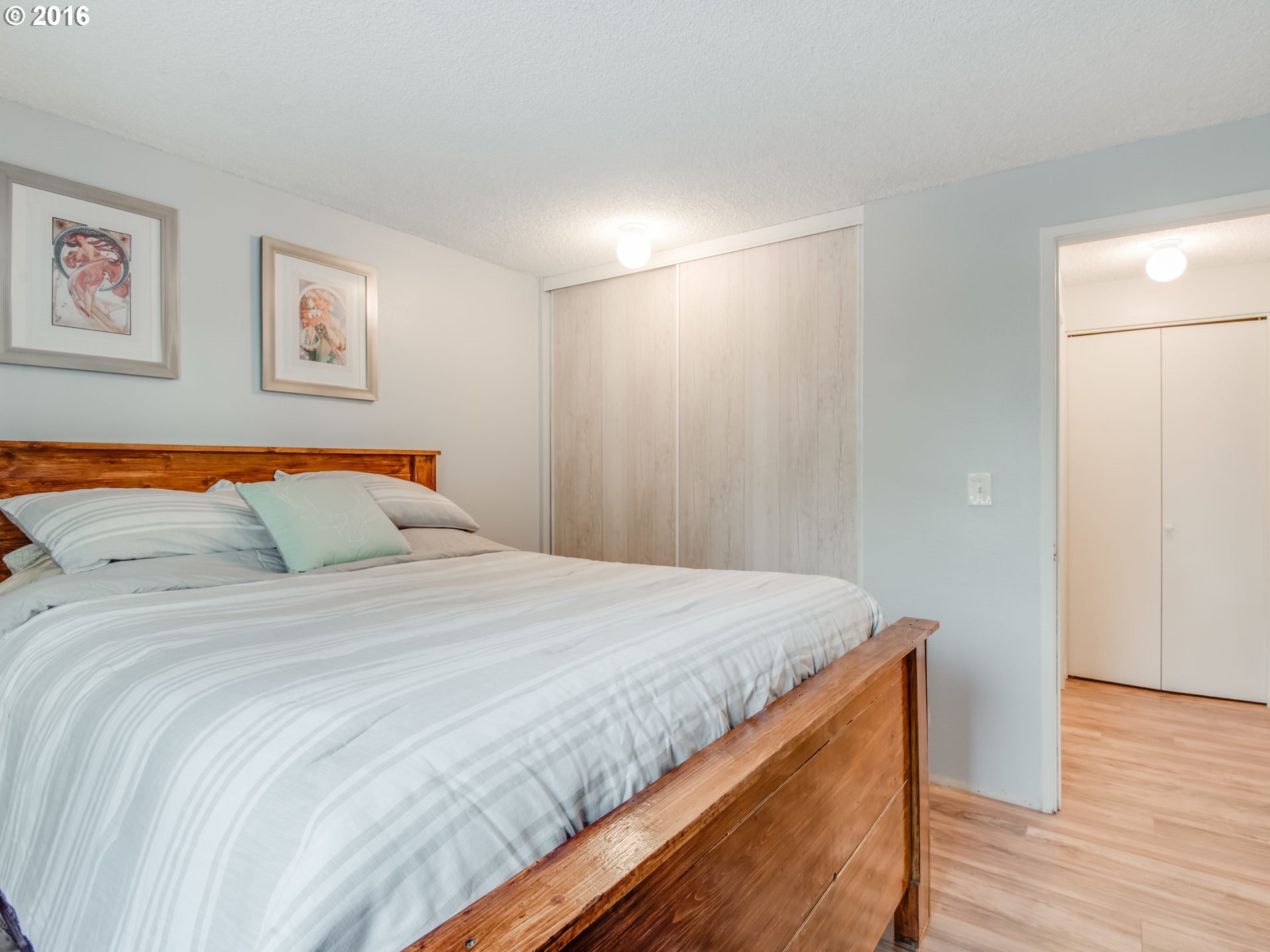 12608 Northwest Barnes Road, Unit 8 Portland, OR 97229 - Photo 7 of 12 Gallery Image 7