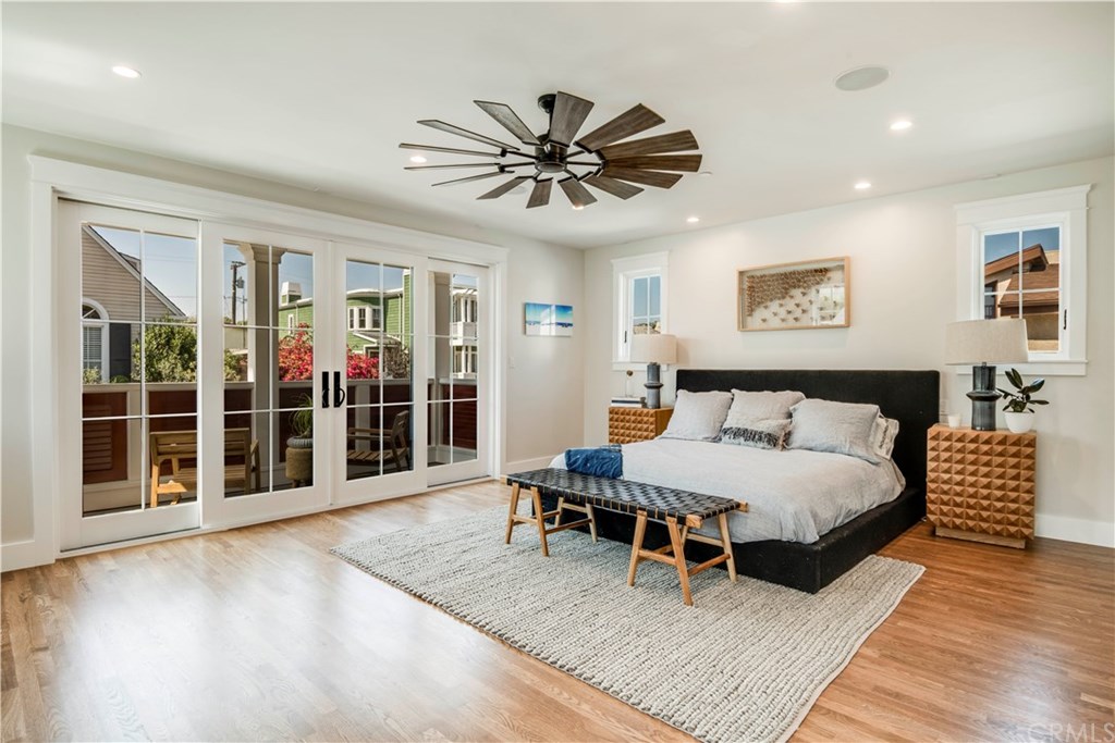 424 1st Street Manhattan Beach, CA 90266 - Photo 18 of 38