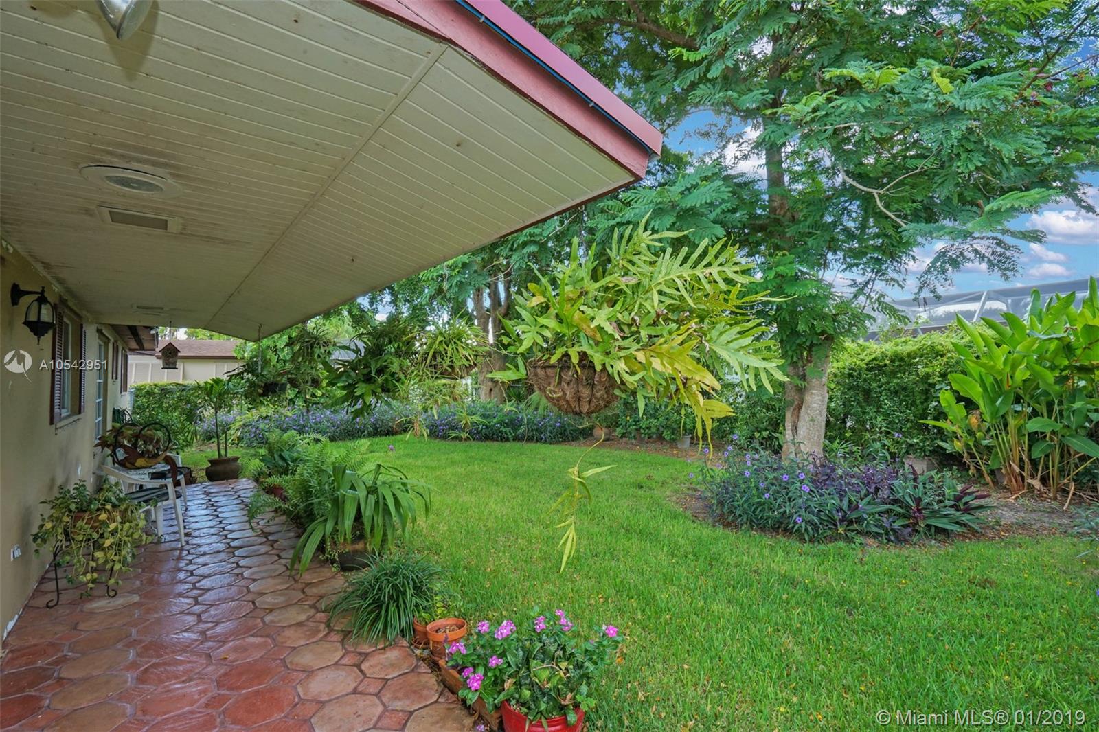 8410 Southwest 201st Street Cutler Bay, FL 33189 - Photo 19 of 46