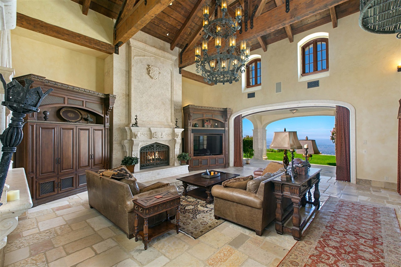 18441 Via Ambiente Rancho Santa Fe, CA 92067 - Photo 8 of 25