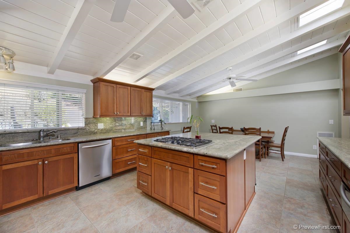 4924 Estates Way El Cajon, CA 92020 - Photo 6 of 25