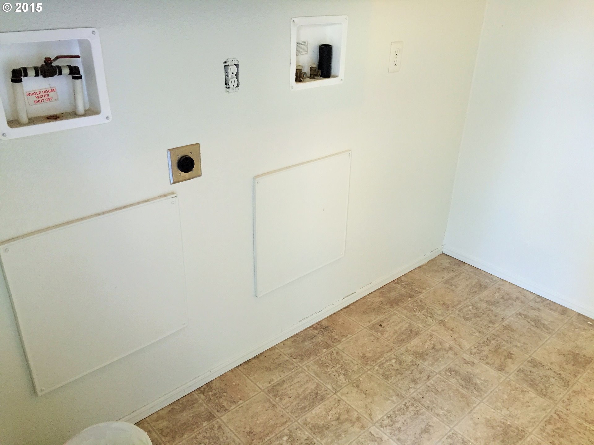 16770 Thompson Road Brookings, OR 97415 - Photo 10 of 31 Gallery Image 10