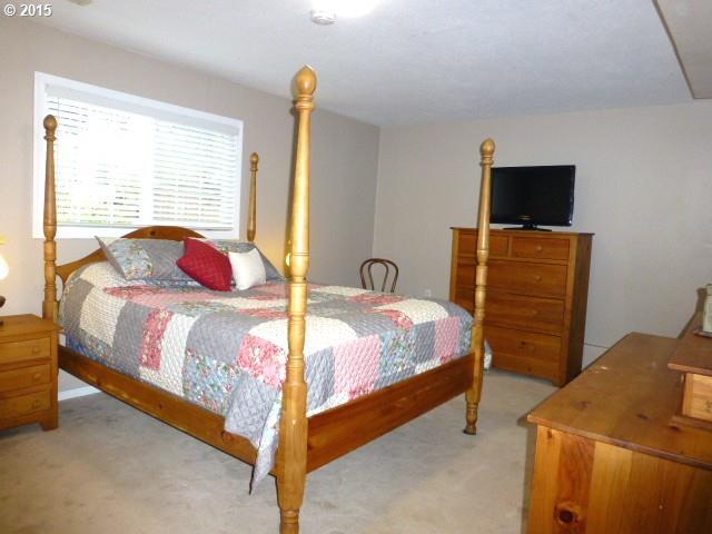 5150 Southeast Chase Road Gresham, OR 97080 - Photo 15 of 16 Gallery Image 15