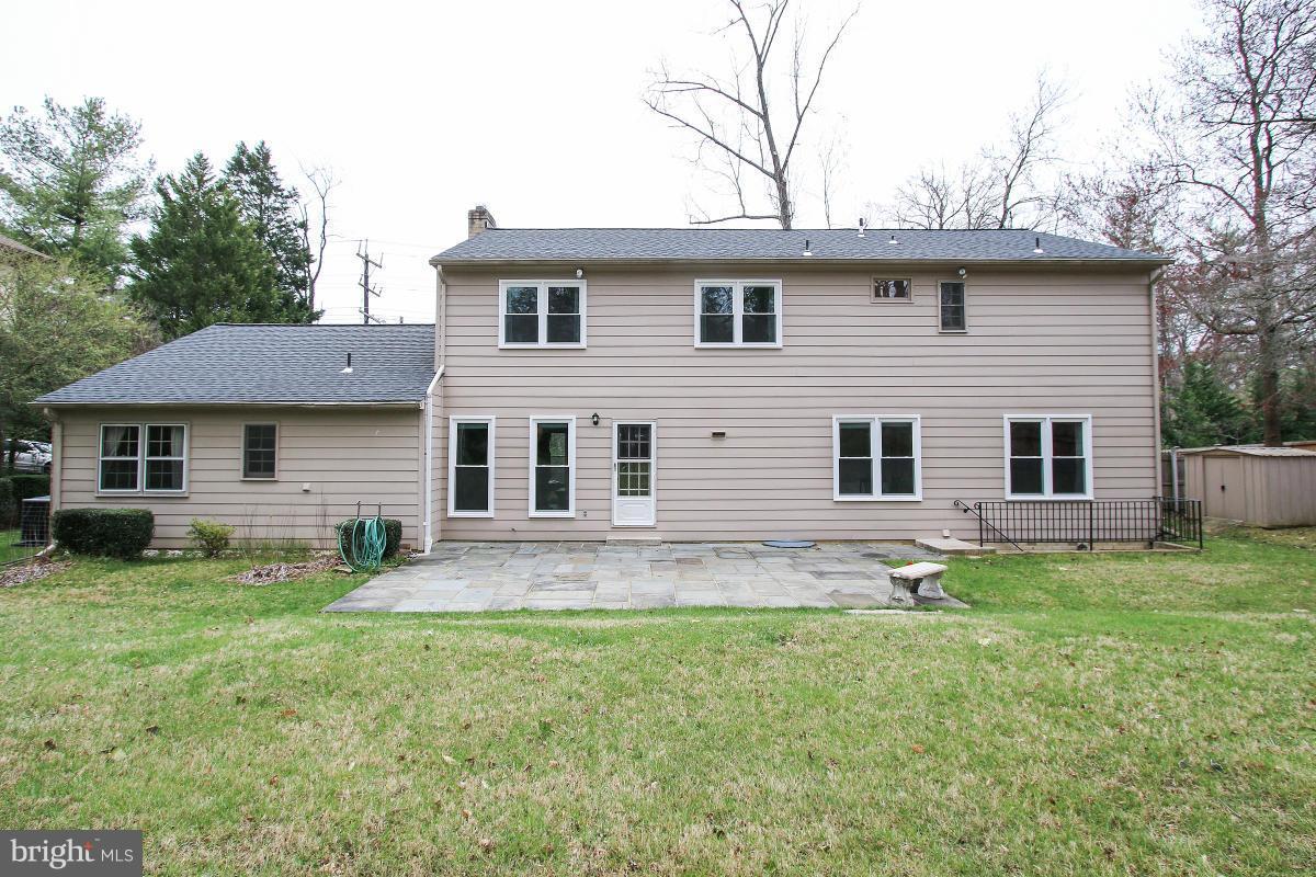 8712 Seven Locks Road Bethesda, MD 20817 - Photo 28 of 29