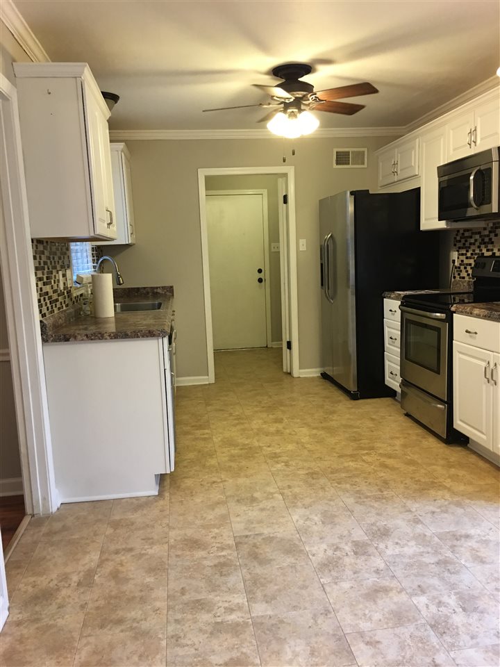 8391 Bazemore Road Memphis, TN 38018 - Photo 5 of 25 Gallery Image 5