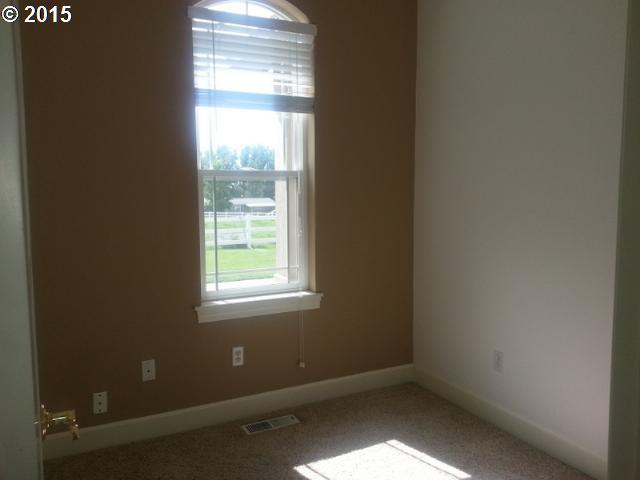 80165 South Edwards Road Hermiston, OR 97838 - Photo 5 of 15