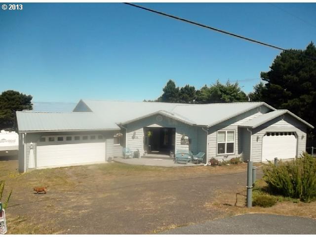 34050 Ophir Road Gold Beach, OR 97444 - Photo 1 of 16 Gallery Image 1
