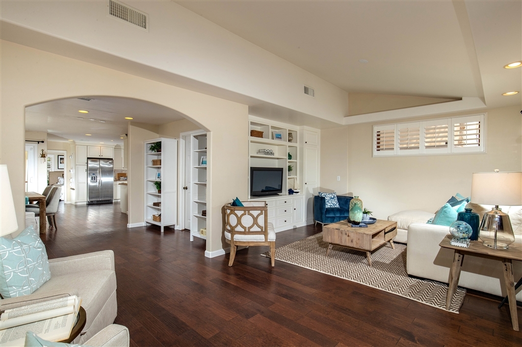 418 Sylvia Street Encinitas, CA 92024 - Photo 3 of 25