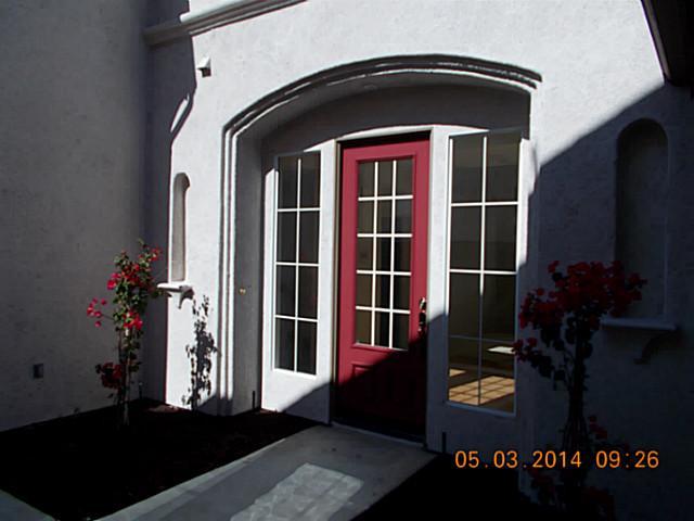 477 Poets Square Fallbrook, CA 92028 - Photo 2 of 11