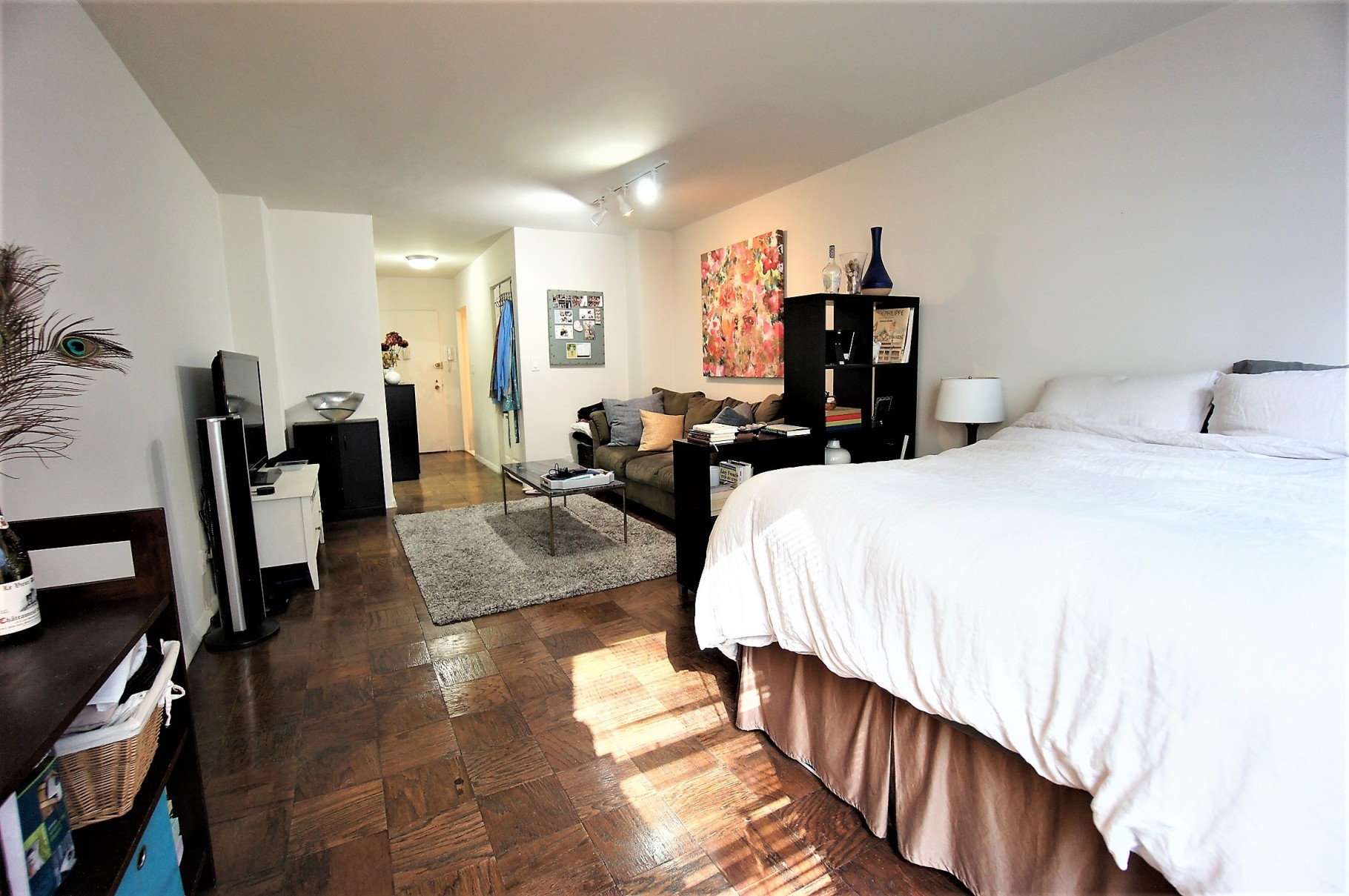 300 West 55th Street, Unit 12K Manhattan, NY 10019 - Photo 2 of 7