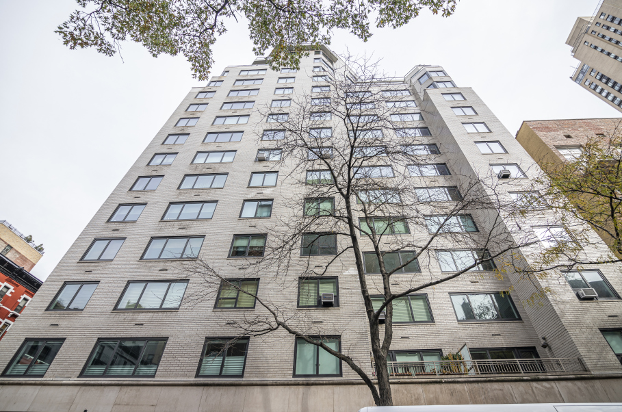 145 E 84th St, Manhattan, NY 10028 - Photo 2 of 3