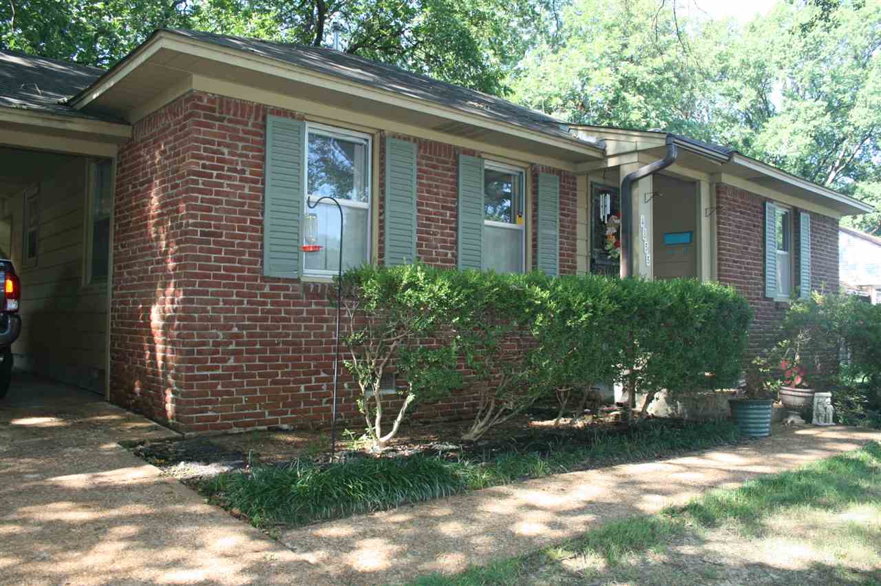 4855 Amboy Road Memphis, TN 38117 - Photo 1 of 25 This home is CUTE, CUTE, CUTE!!