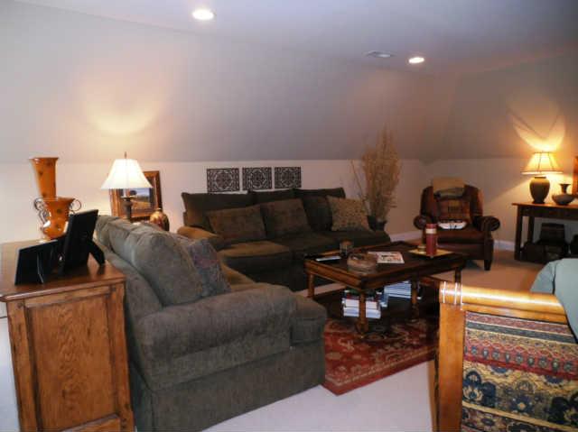 3401 Hawks Ridge Road Columbia, TN 38401 - Photo 16 of 27 This large Den is a wonderful room to hang out, watch a Movie or Ball Game, and still have room for your excercise equipment.