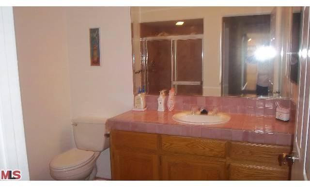 9560 Capiland Road Desert Hot Springs, CA 92240 - Photo 8 of 19 Gallery Image 8